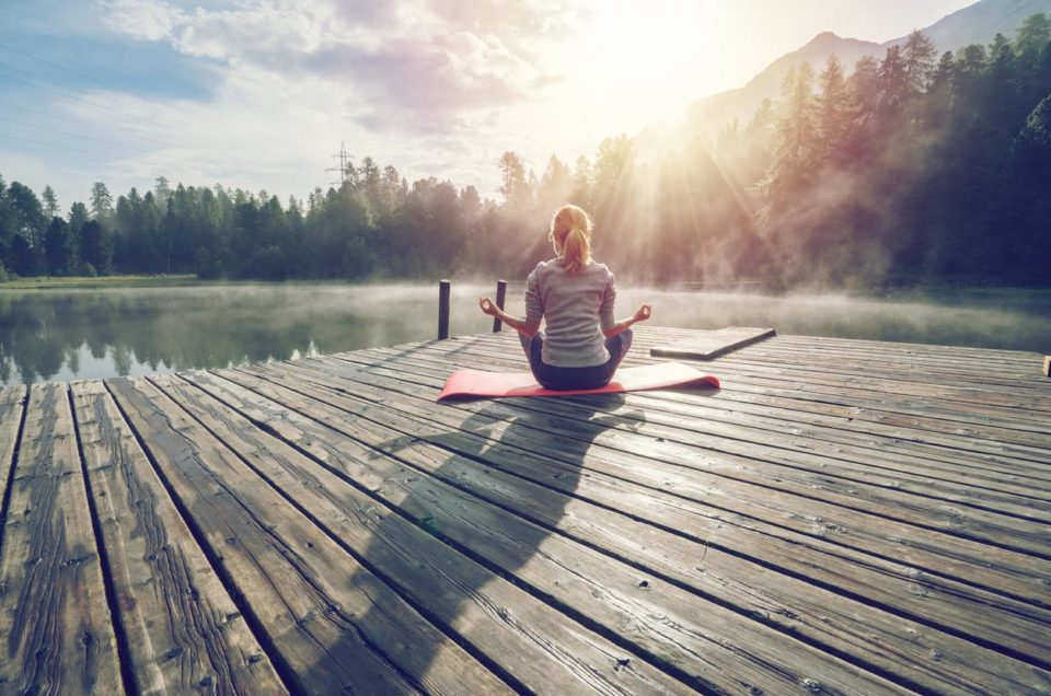 Meditation to Stay Energized While Traveling