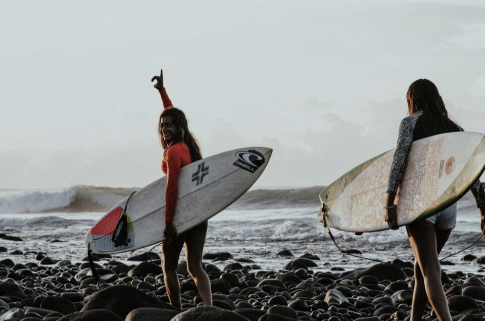 Finding the Right Surfing Gear for Hot and Cold Climates