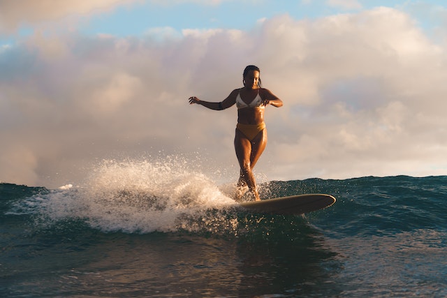 woman surfing 