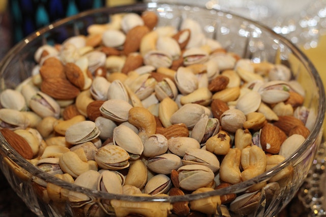 bowl of assorted nuts