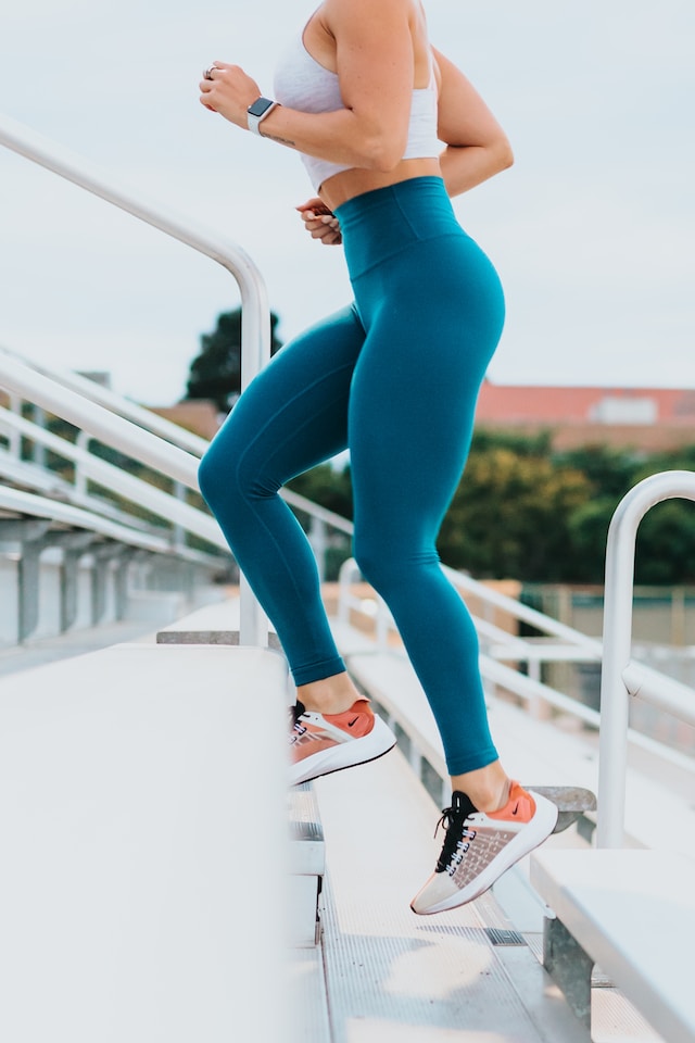 step ups to strengthen glutes