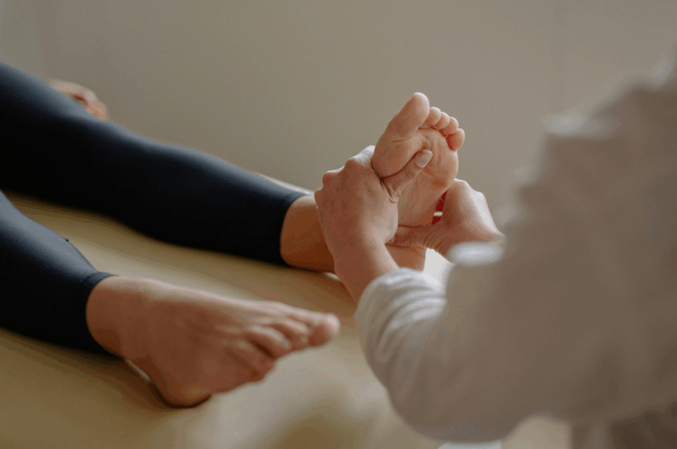 Reflexology: The Art of Rebalancing Your Body — From Head to Toe